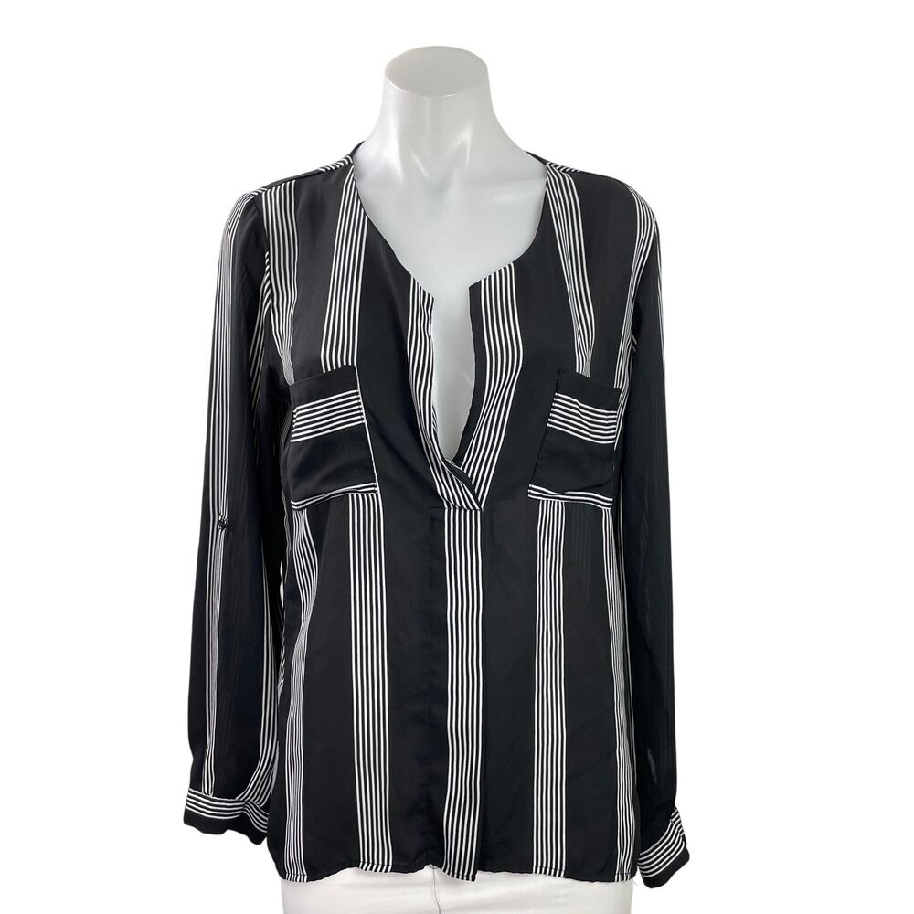 Hippie Rose Womens Black Gray Striped Notch Pocket Long Sleeve Blouse Top Size M